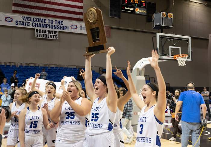 Bergman-Lamar Girls championship _0711